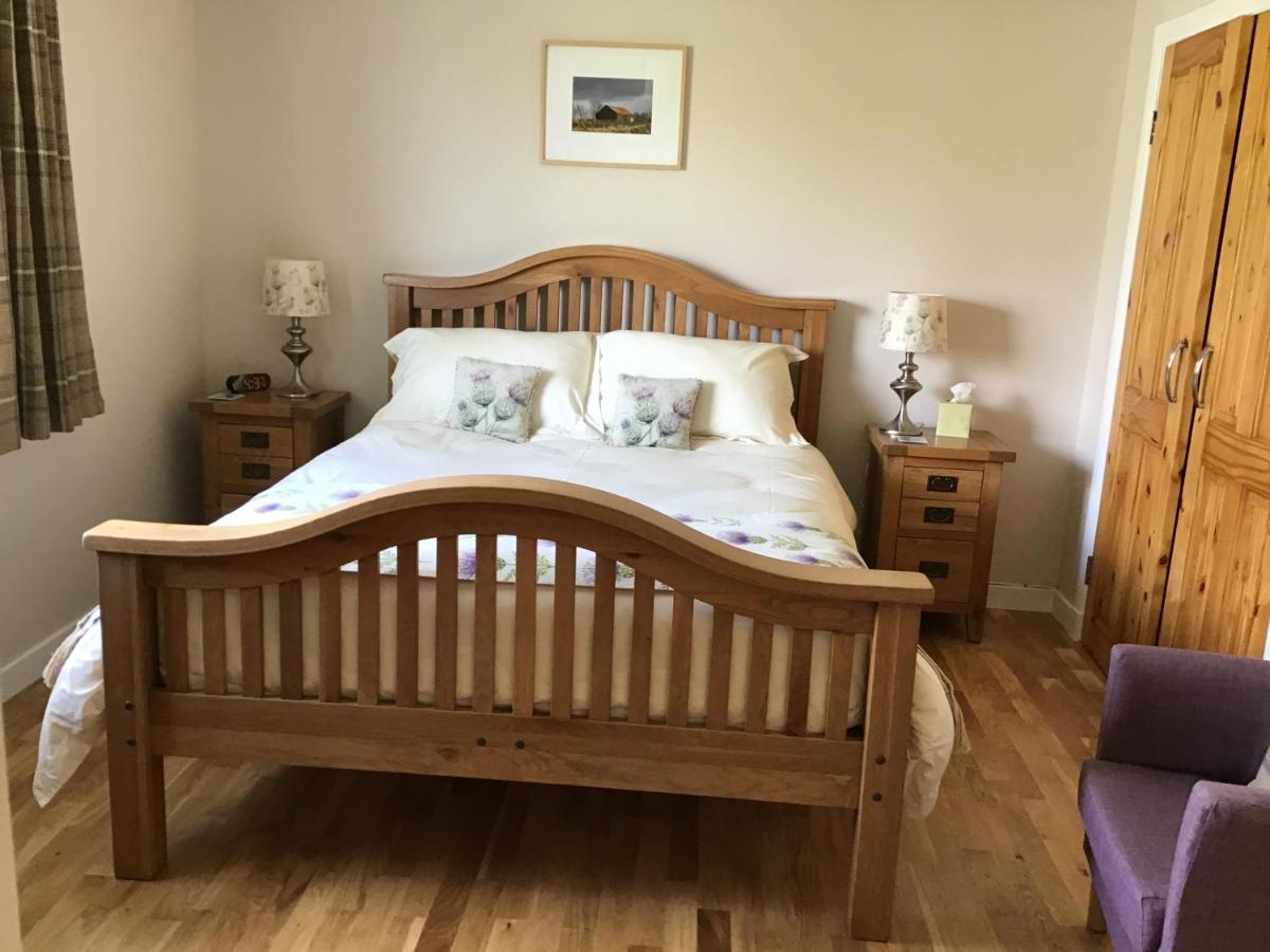 ポートリー Inbhir Bed & Breakfast エクステリア 写真