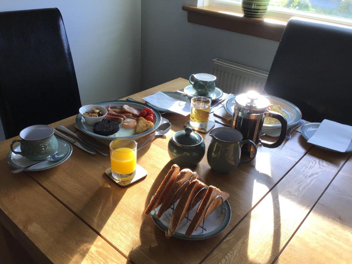ポートリー Inbhir Bed & Breakfast エクステリア 写真